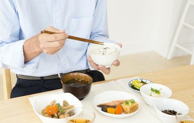 日常健康飲食中，葷素食如何搭配？